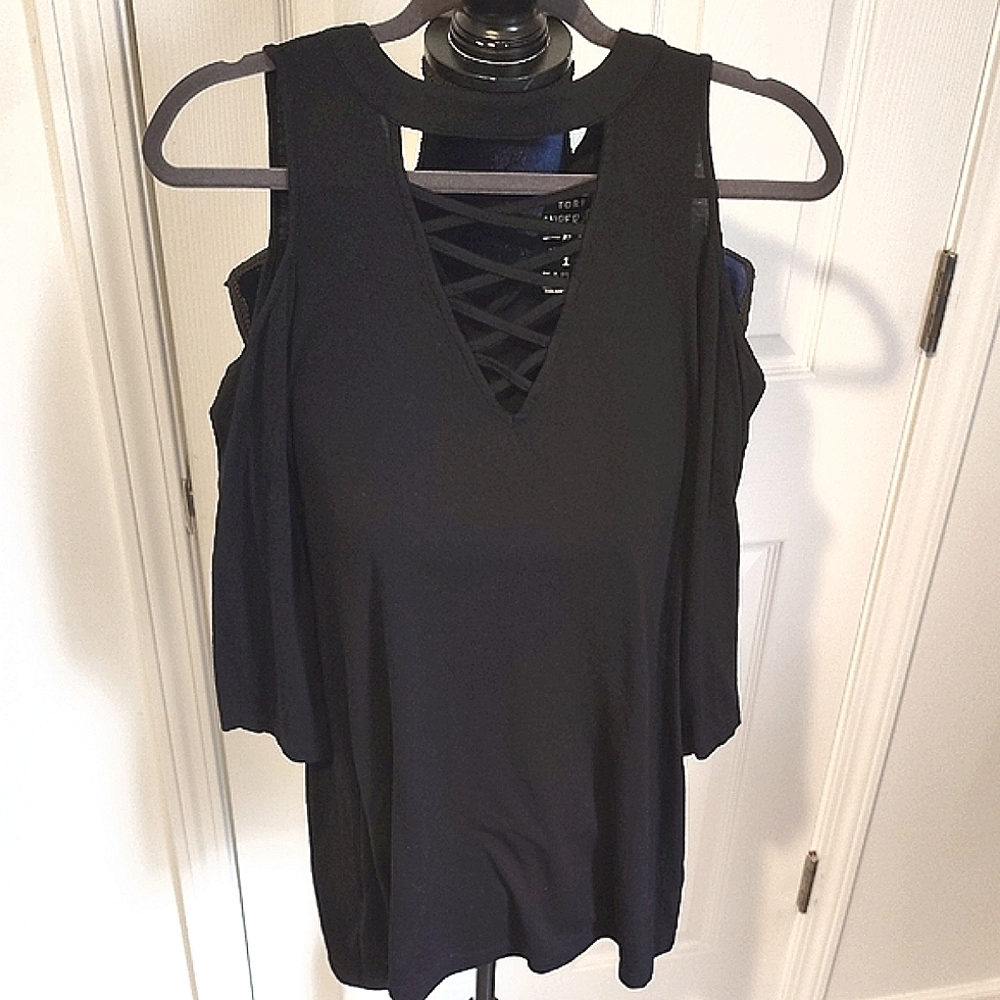 Torrid Black Short Sleeve Top